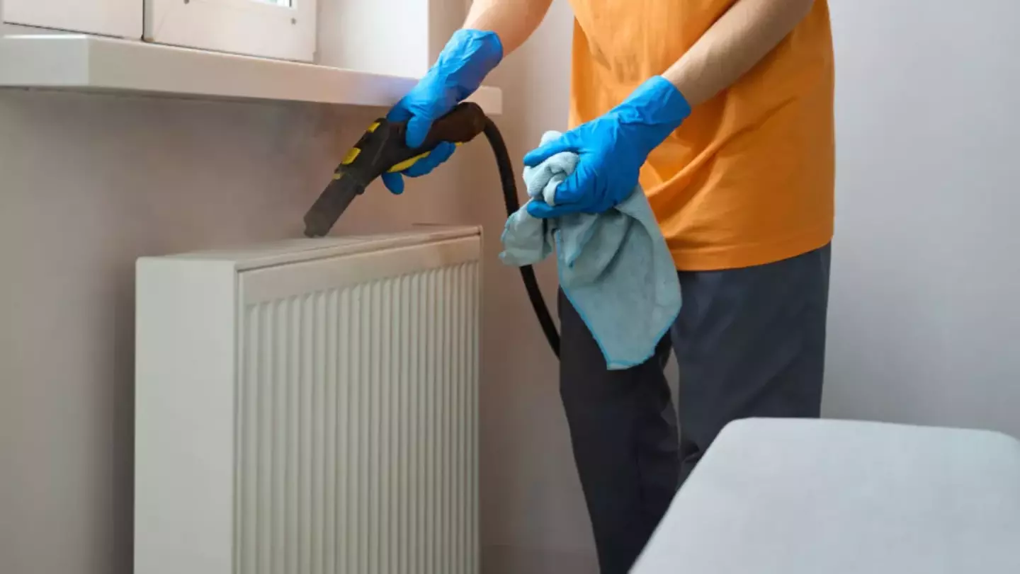 clean the heater